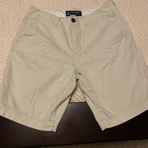 Men’s AE shorts - size 32